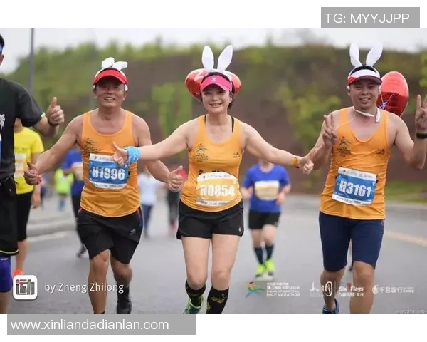 杨丽专访揭秘足球成功背后的秘密与奋斗历程